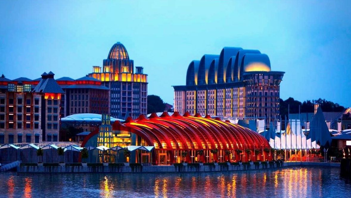 Resort Pool and Hotel Towers